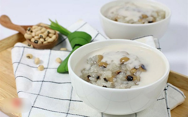 Chè đậu trắng