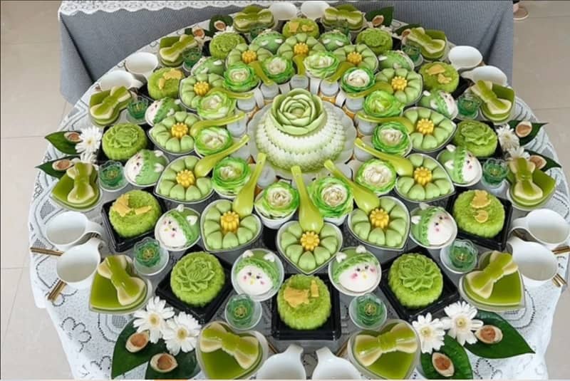 Xôi chè cúng thôi nôi, đầy tháng