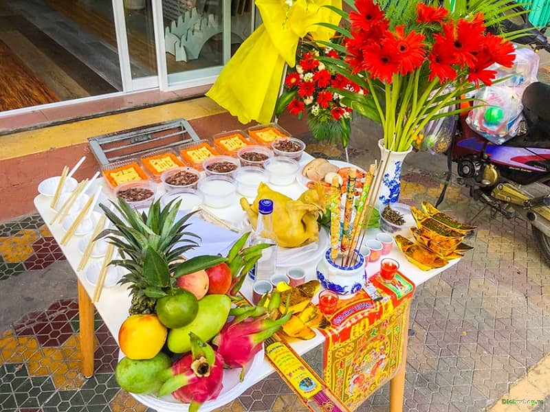 Cách Bày Biện Mâm Cúng Đúng Chuẩn
