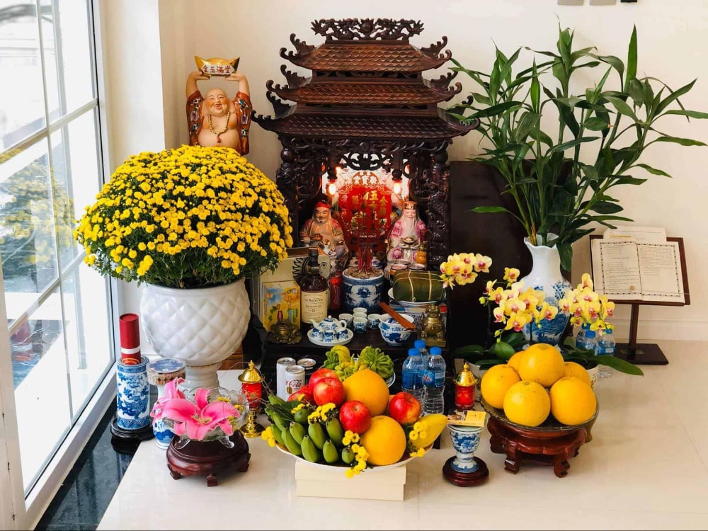 Bàn thờ Thần Tài nên đặt hướng nào?