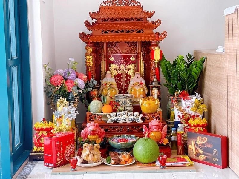 Bàn thờ Thần Tài nên đặt hướng nào trong nhà?